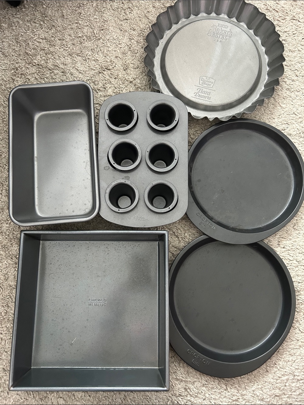 Nonstick Gray Bakeware Set - Assorted Pans and Cookie Shotglass baking pan